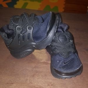 Toddler sneakers